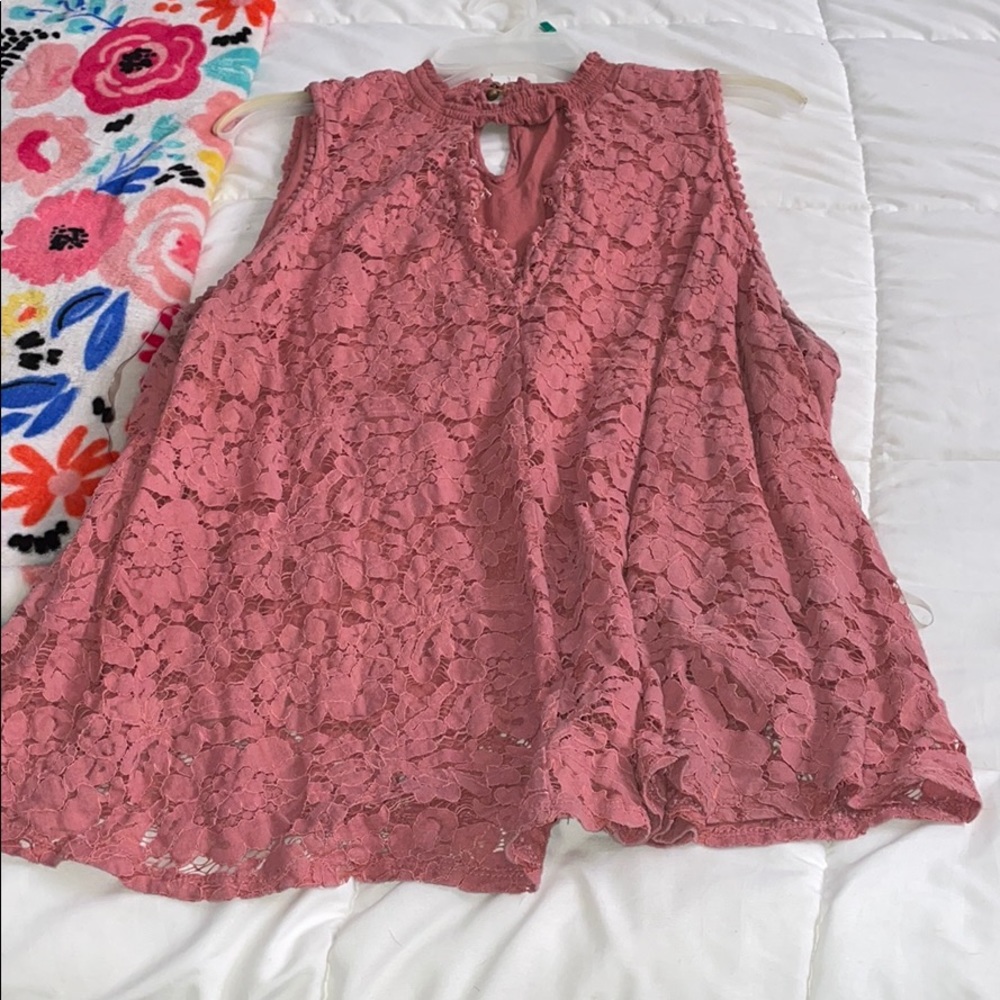 Super cute lacy shirt!! High neck, low cut chest